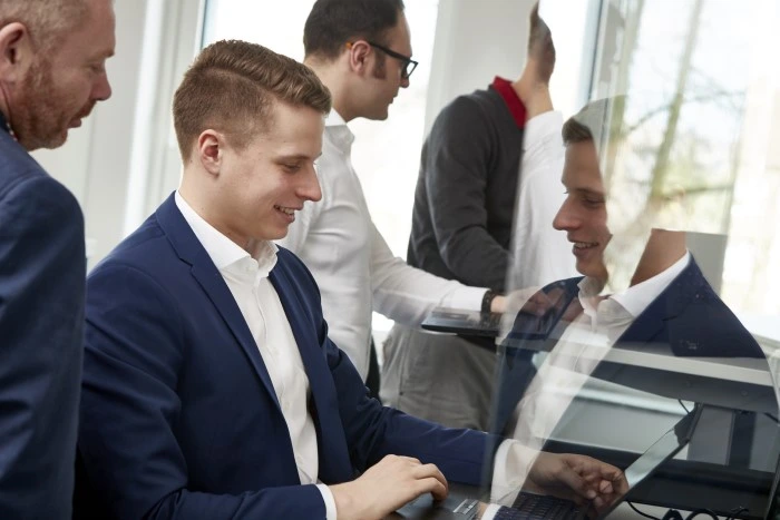 Meeting_Sebastian_700px